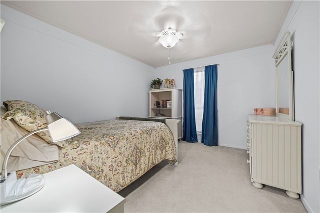 200 Doral Dr, Portland, TX 78374