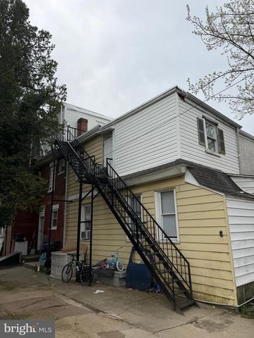 2124 W 3RD ST, Chester, PA 19013