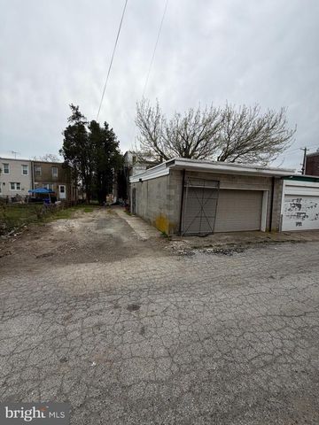 2124 W 3RD ST, Chester, PA 19013