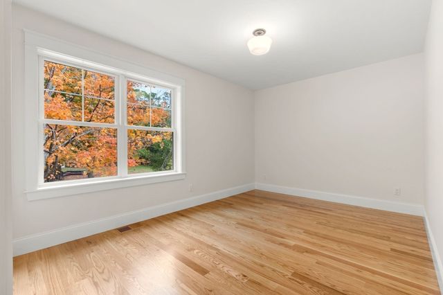 238 E Main St, Georgetown, MA 01833