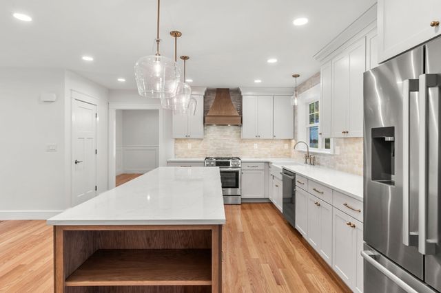 238 E Main St, Georgetown, MA 01833