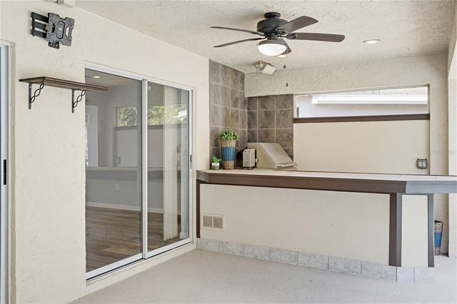 10236 CHARLESTON CORNER ROAD, Tampa, FL 33635