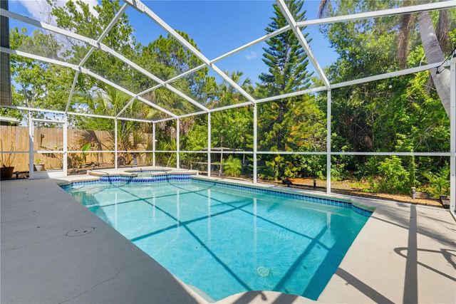 10236 CHARLESTON CORNER ROAD, Tampa, FL 33635