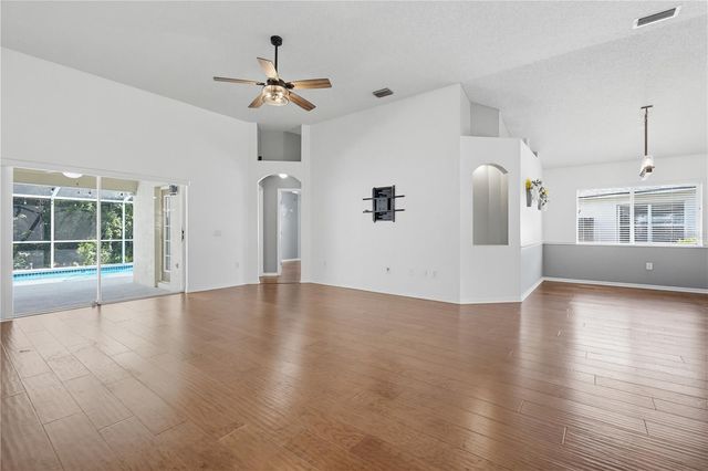 10236 CHARLESTON CORNER ROAD, Tampa, FL 33635