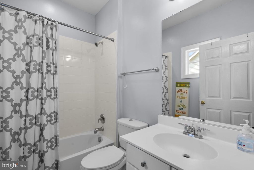Image 43 of property listing at 14712 TURNER WOOTTON PKWY, Upper Marlboro, MD 20774