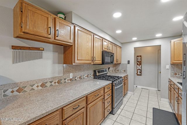 1525 E Telegraph Street, Carson City, NV 89701