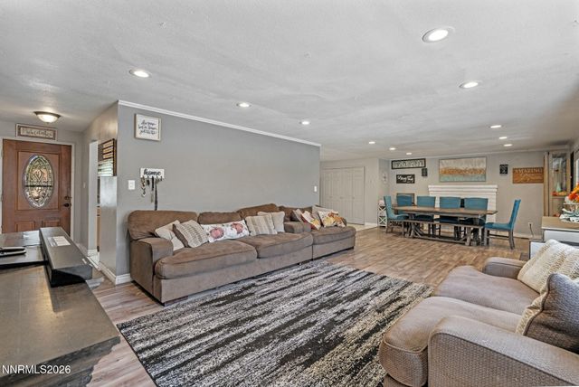 1525 E Telegraph Street, Carson City, NV 89701