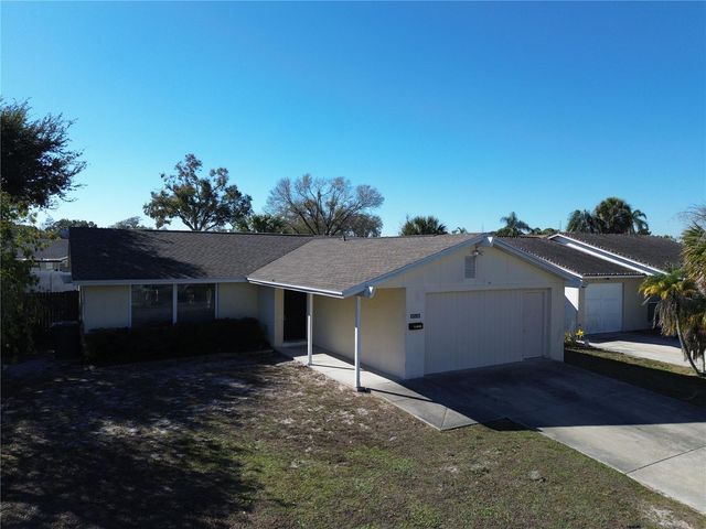 8508 WOODHURST DRIVE, Tampa, FL 33615
