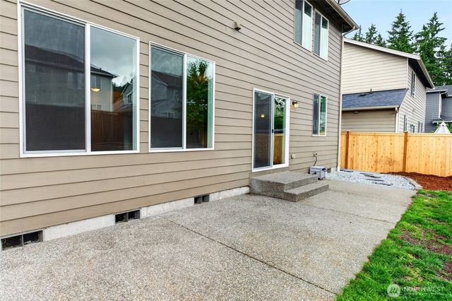 18209 5th Avenue Ct E, Spanaway, WA 98387