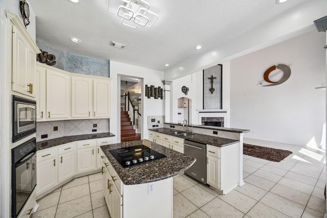 5507 Cranston Court, Sugar Land, TX 77479