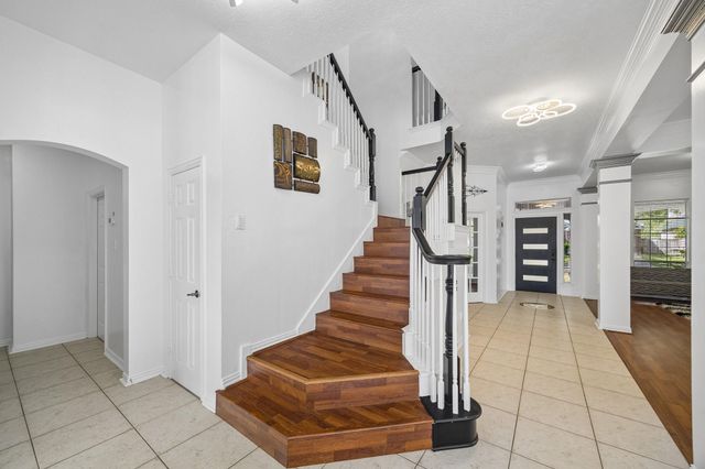 5507 Cranston Court, Sugar Land, TX 77479