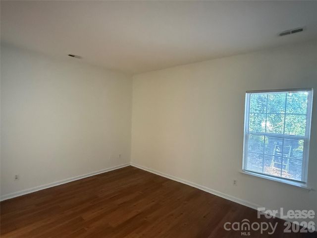 7033 Somerset Springs Drive, Charlotte, NC 28262
