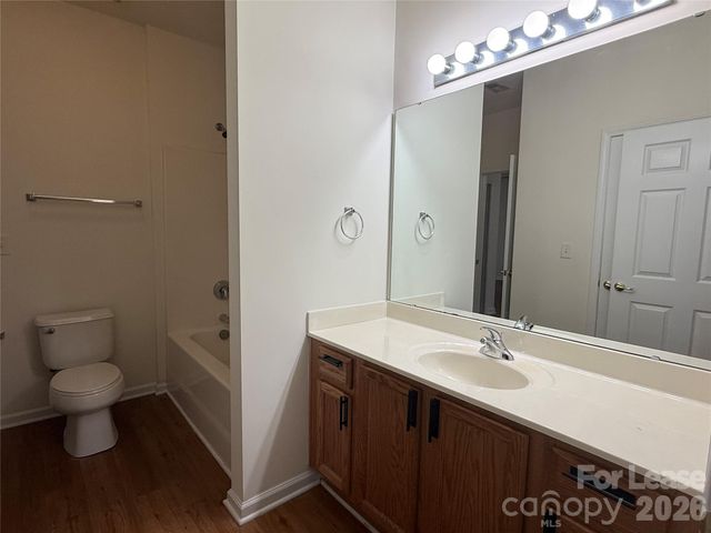 7033 Somerset Springs Drive, Charlotte, NC 28262