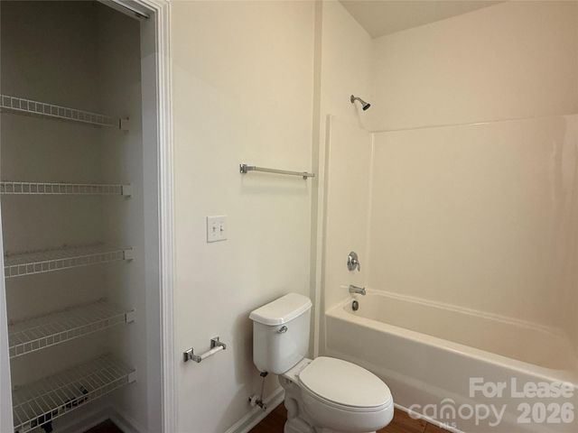 7033 Somerset Springs Drive, Charlotte, NC 28262