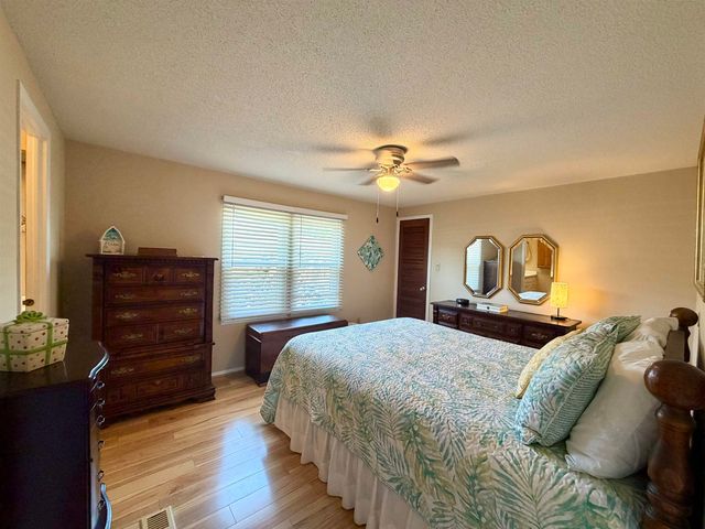 505 Meadowlark Dr., Surfside Beach, SC 29575