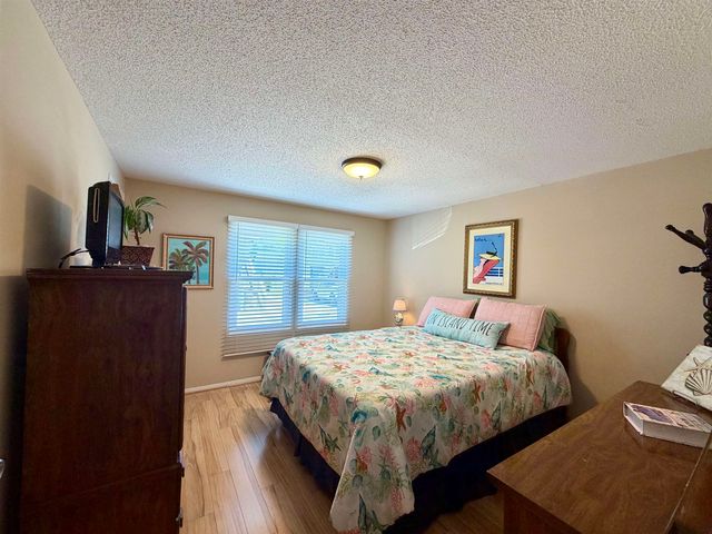 505 Meadowlark Dr., Surfside Beach, SC 29575
