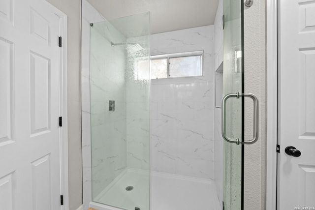 20514 Tree Mdw, San Antonio, TX 78258