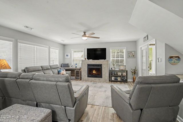 1737 Rosebay Court SW, Ocean Isle Beach, NC 28469