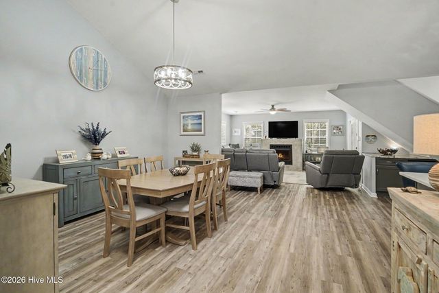 1737 Rosebay Court SW, Ocean Isle Beach, NC 28469