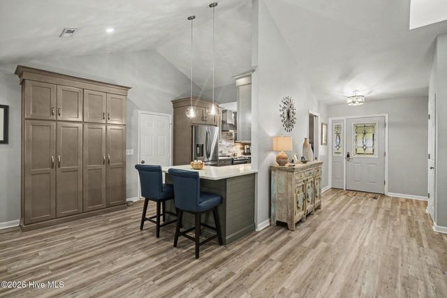 1737 Rosebay Court SW, Ocean Isle Beach, NC 28469