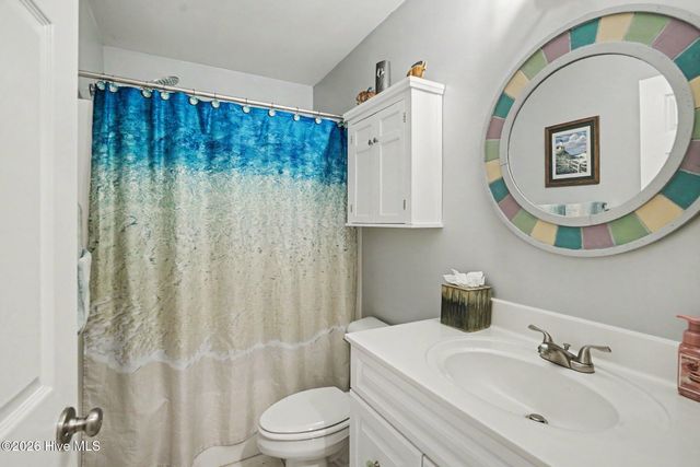 1737 Rosebay Court SW, Ocean Isle Beach, NC 28469