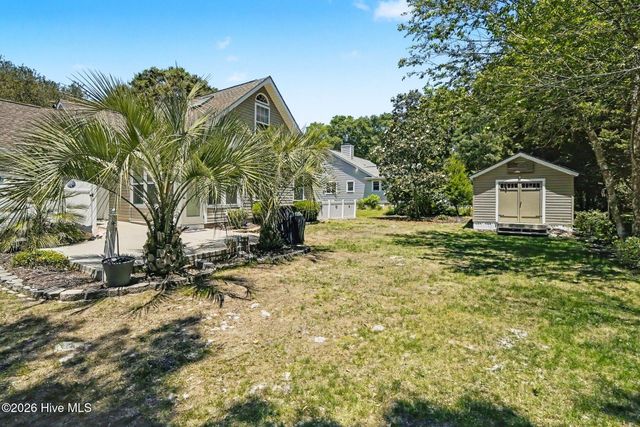 1737 Rosebay Court SW, Ocean Isle Beach, NC 28469