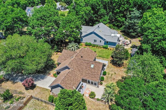 1737 Rosebay Court SW, Ocean Isle Beach, NC 28469