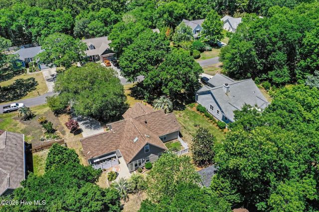 1737 Rosebay Court SW, Ocean Isle Beach, NC 28469