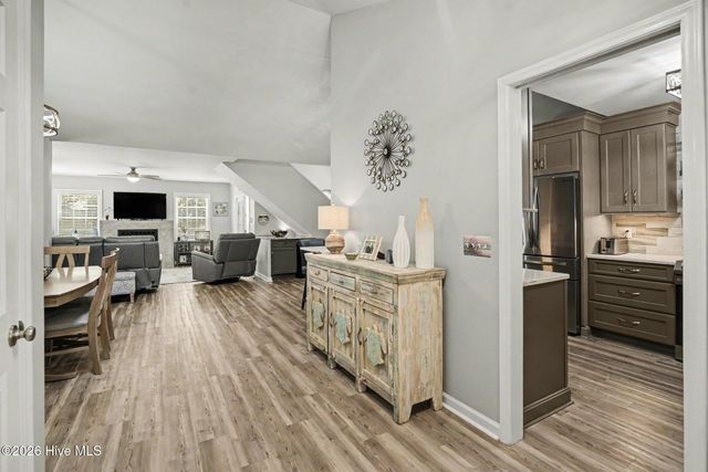 1737 Rosebay Court SW, Ocean Isle Beach, NC 28469