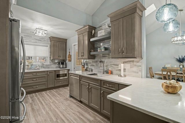 1737 Rosebay Court SW, Ocean Isle Beach, NC 28469