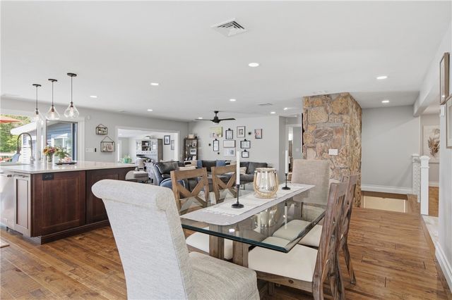 16 Countryside Drive, Johnston, RI 02919