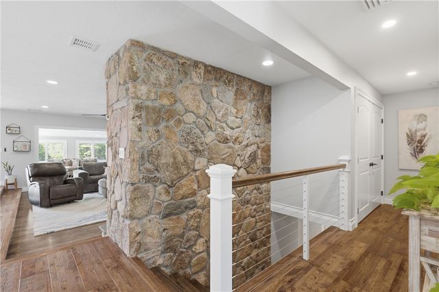 16 Countryside Drive, Johnston, RI 02919