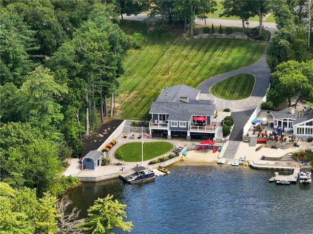 16 Countryside Drive, Johnston, RI 02919