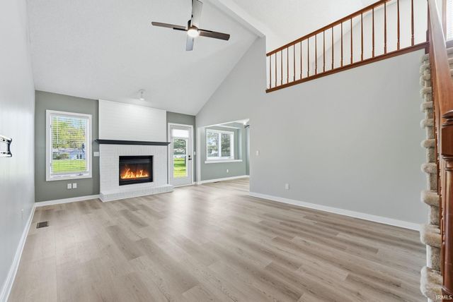 1226 Foxmoor Run, Fort Wayne, IN 46825