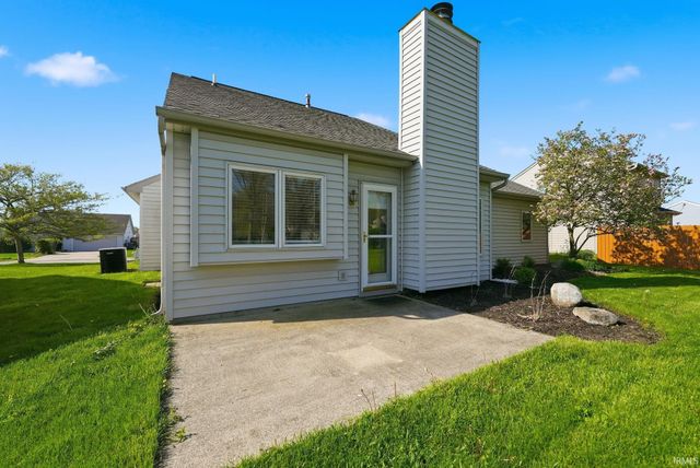 1226 Foxmoor Run, Fort Wayne, IN 46825