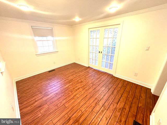710 SEMINOLE AVE, Jenkintown, PA 19046
