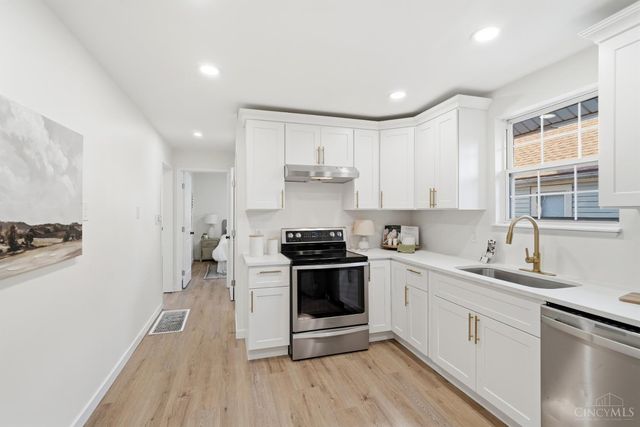 3808 Camden Avenue, Fairfax, OH 45227