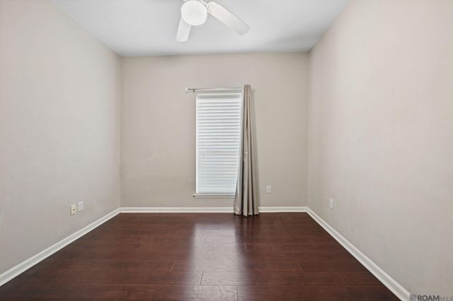 8636 E Cypress Point Ct, Baton Rouge, LA 70809