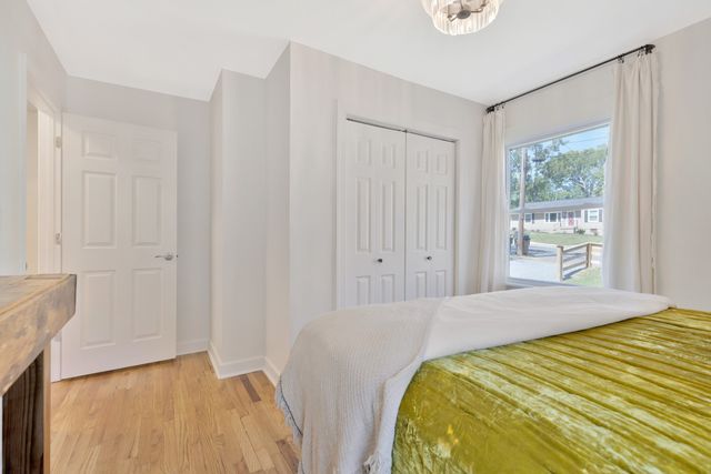 1002 Dew St, Nashville, TN 37206