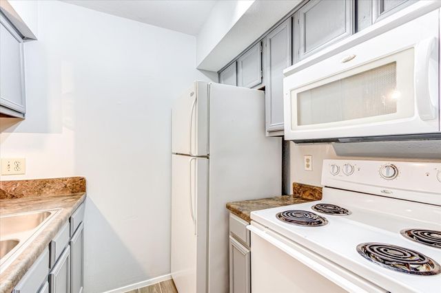 1810 N Garrett Avenue 222, Dallas, TX 75206