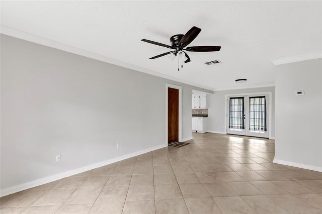 2634 Newman Street, Liberty, TX 77575