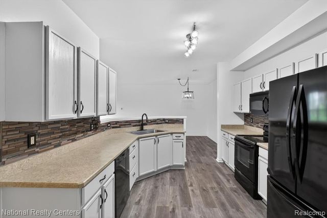 4371 Aster Boulevard, Howell, MI 48843