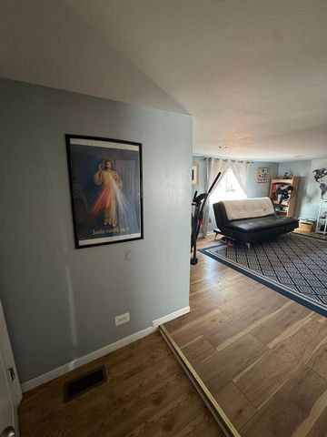 1720 N MAJOR Avenue, Chicago, IL 60639