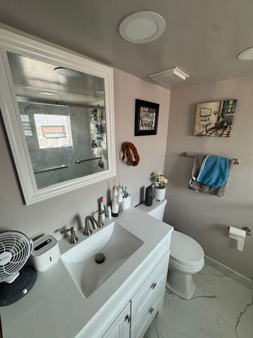 1720 N MAJOR Avenue, Chicago, IL 60639