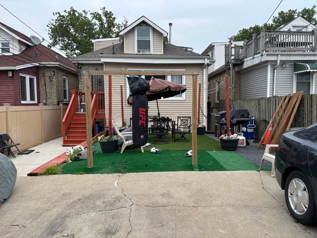 1720 N MAJOR Avenue, Chicago, IL 60639