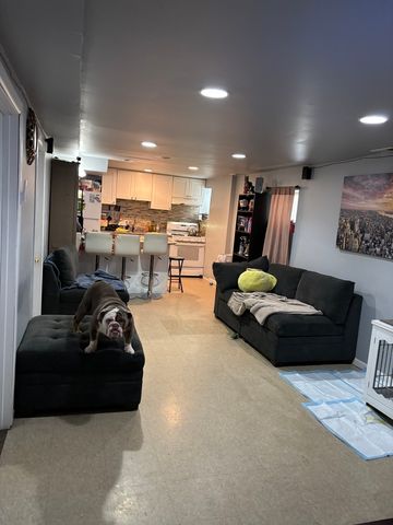 1720 N MAJOR Avenue, Chicago, IL 60639