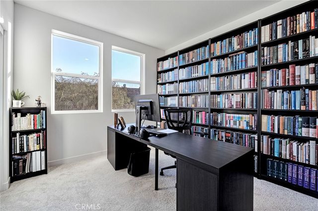 26958 Sandbar Willow Pl 205, Valencia, CA 91381