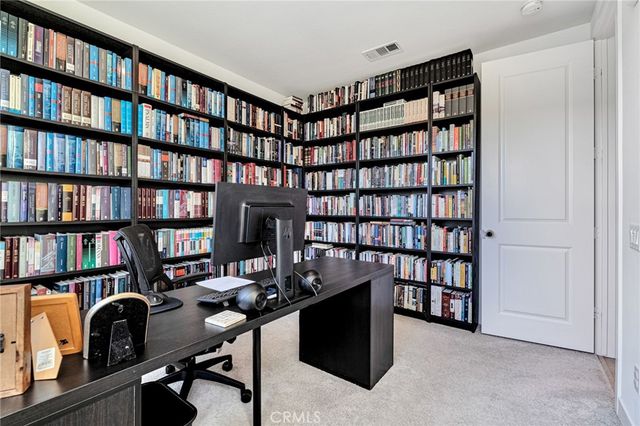 26958 Sandbar Willow Pl 205, Valencia, CA 91381