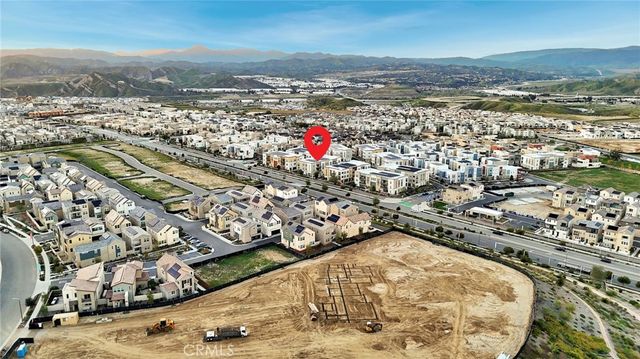 26958 Sandbar Willow Pl 205, Valencia, CA 91381
