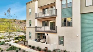 26958 Sandbar Willow Pl 205, Valencia, CA 91381